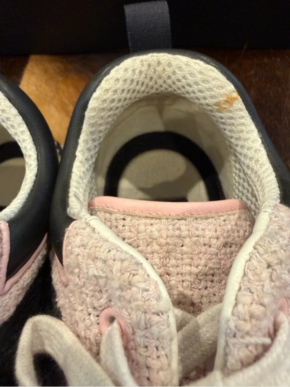 CHANEL size sneakers